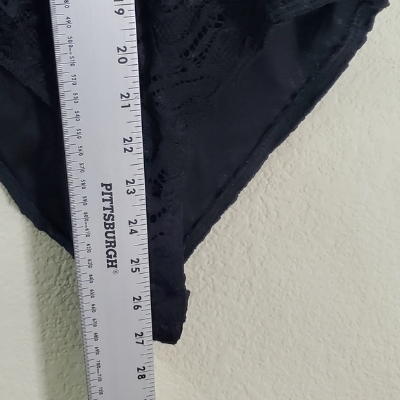 Charlotte Russe Black/Fishnet Floral Applique Bodysuit - Picture 10 of 12